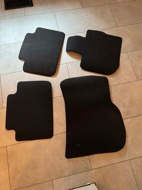 Universal Black Carpet Car Floor Mats - Set of 4
